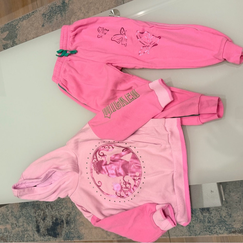 Wicked Girls' Light Pink Fleece-Lined Sweatsuit with sequins and embroidery